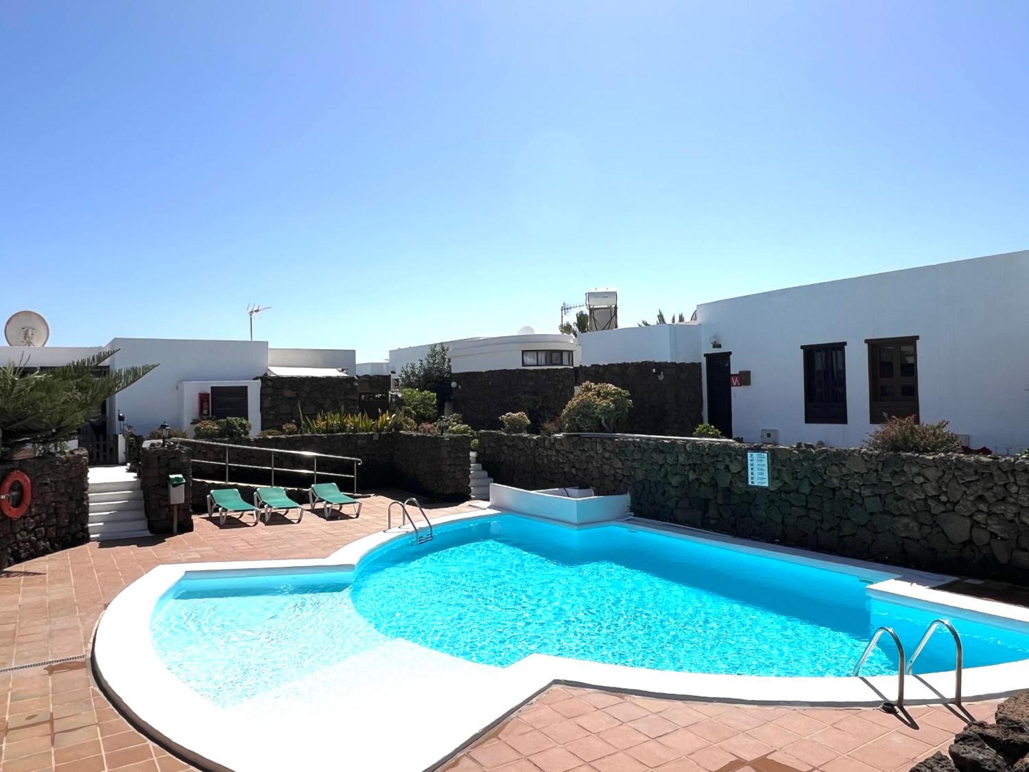 Oasis En Lanzarote Villa Costa Teguise Bagian luar foto