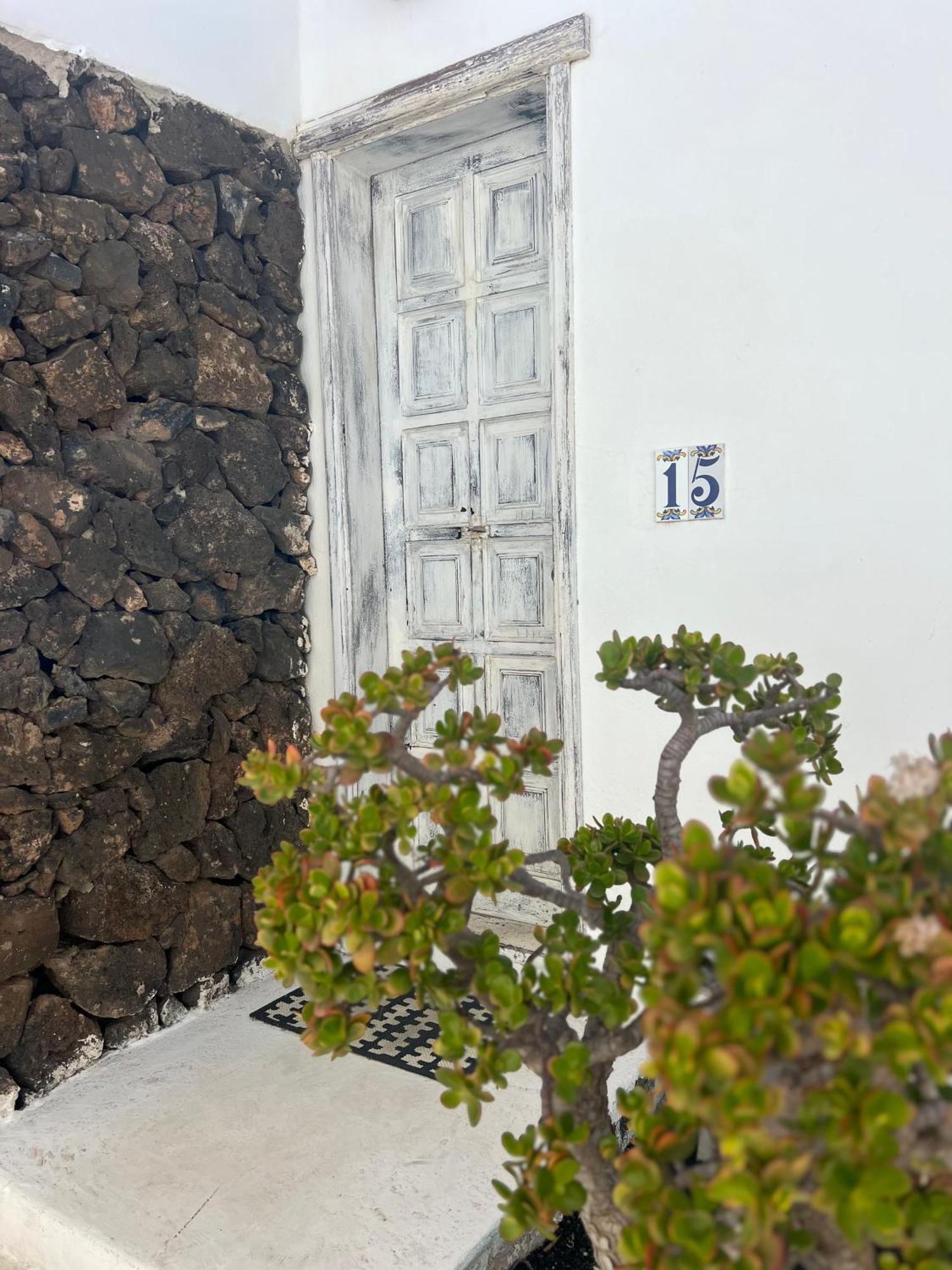 Oasis En Lanzarote Villa Costa Teguise Bagian luar foto
